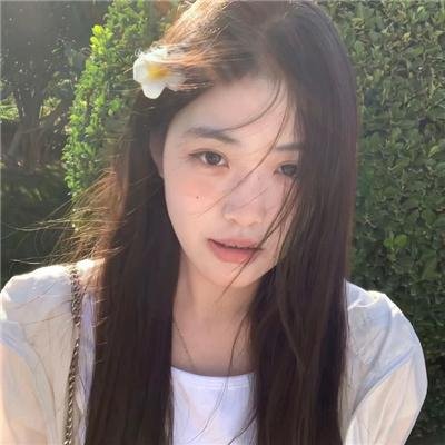 裸女怀春